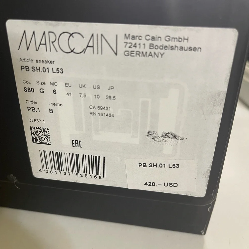 Marc Cain black snake skin sneakers‎ New size 10 women’s